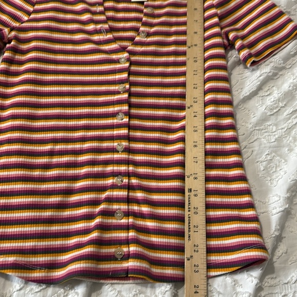 Maeve by Anthropologie Ribbed Striped Button Up Blouse Top Women’s size Medium - Picture 7 of 8
